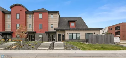 4100 Arthur Dr S, Fargo, ND 58104