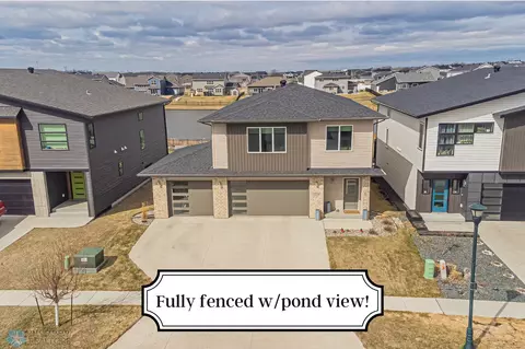 2224 10th Ct W, West Fargo, ND 58078