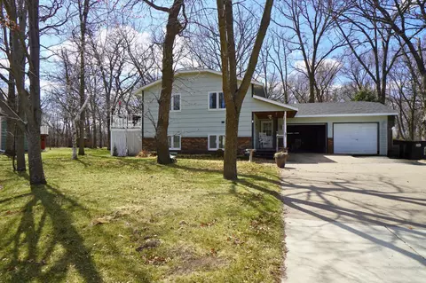 131 Euclid Ct, Big Lake, MN 55309