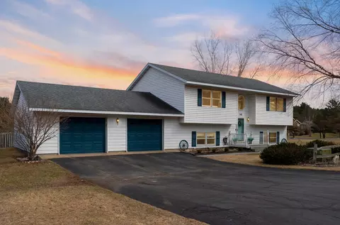 540 Tower Rd, Saint Croix Falls, WI 54024