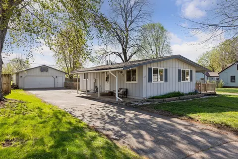 220 11th St S, Hudson, WI 54016