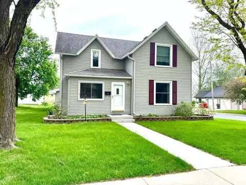 314 2nd St SW, Stewartville, MN 55976