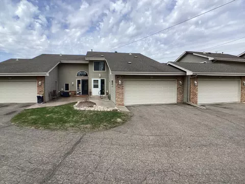5466 Bartlett Blvd, Mound, MN 55364