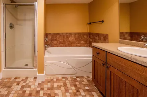 Bath - 403 Park Ave, Pine River, MN 56474 photo 3 of 5