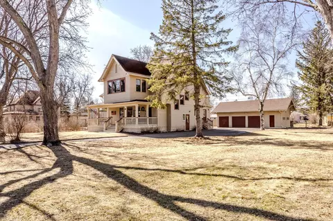 Exterior - 403 Park Ave, Pine River, MN 56474 photo 3 of 26