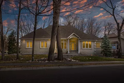 8924 Tewsbury Gate N, Maple Grove, MN 55311