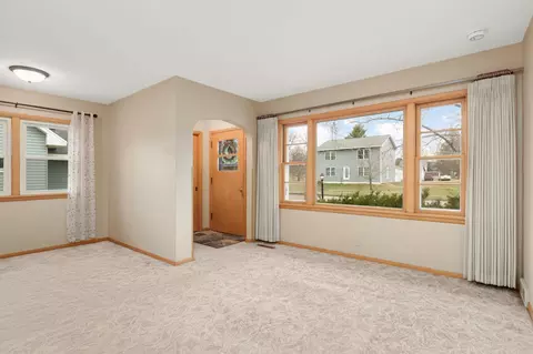Living - 445 4th Ave SE, Milaca, MN 56353 photo 1 of 3