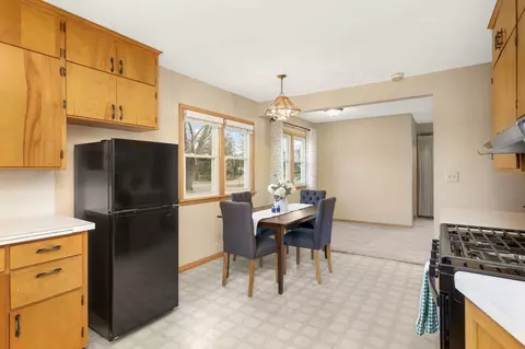 Dining - 445 4th Ave SE, Milaca, MN 56353 photo 4 of 5