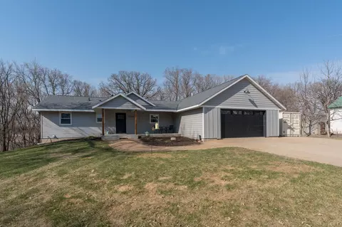 12665 430th Ave, Waseca, MN 56093