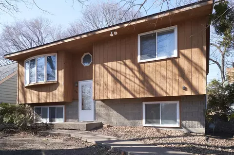 1701 Reaney Ave, Saint Paul, MN 55106