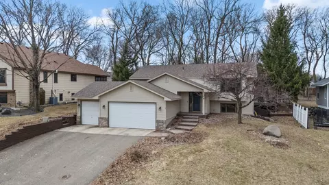17349 Hayes Ave, Lakeville, MN 55044