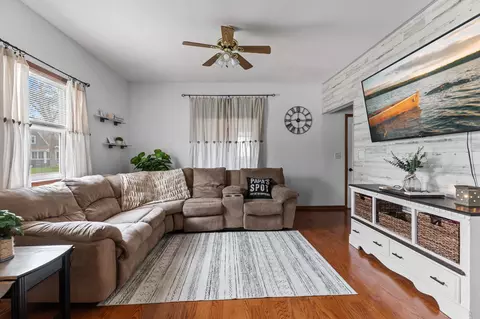 1023 Rosewood St, Brainerd, MN 56401 photo 5