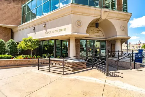 78 10th St E #1203, Saint Paul, MN 55101