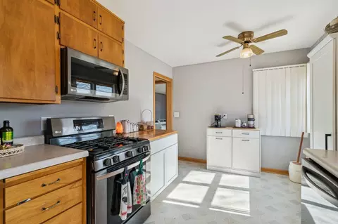 Kitchen - 1509 14th St E, Glencoe, MN 55336 photo 2 of 4