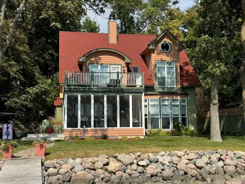 22634 Senns Beach Trl, Detroit Lakes, MN 56501
