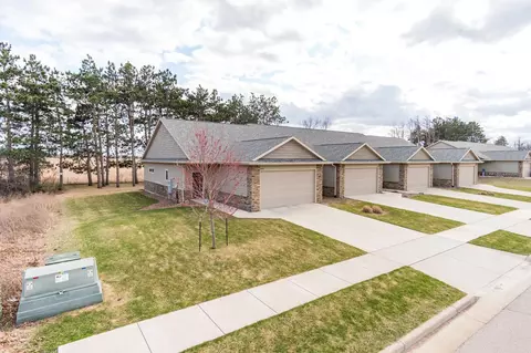 1800 Prairie Pl, Holmen, WI 54636