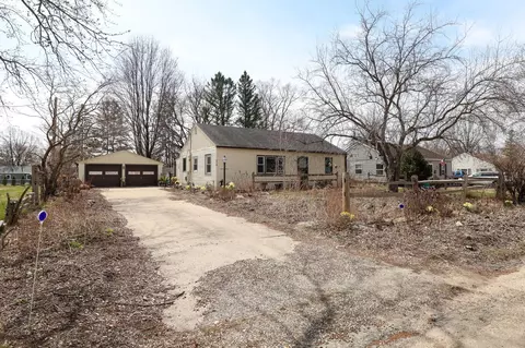 2716 Markay St SE, Rochester, MN 55904