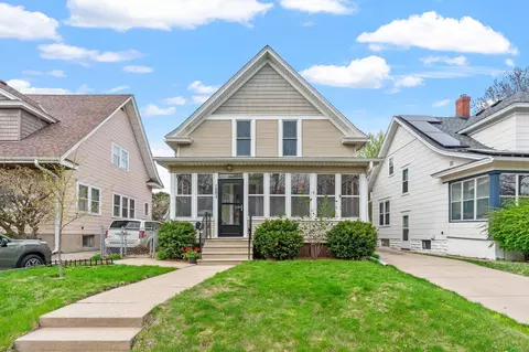 1503 Hague Ave, Saint Paul, MN 55104