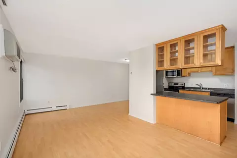 Living - 4110 Rahn Rd #210, Eagan, MN 55122 photo 4 of 5