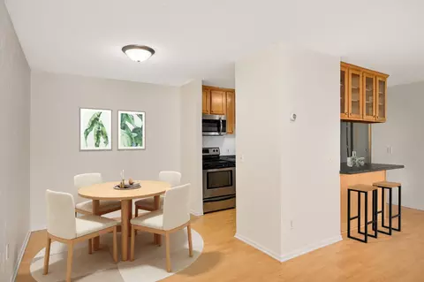 Dining - 4110 Rahn Rd #210, Eagan, MN 55122 photo 1 of 1