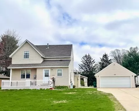 1207 4th St SE, Austin, MN 55912