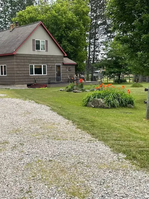 7500 Northfield Rd, Embarrass, MN 55732 photo 2