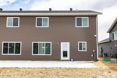 1491 68th Ave S, Fargo, ND 58104 photo 4