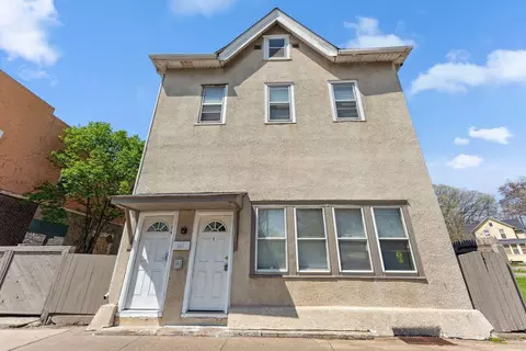 661 Payne Ave, Saint Paul, MN 55130