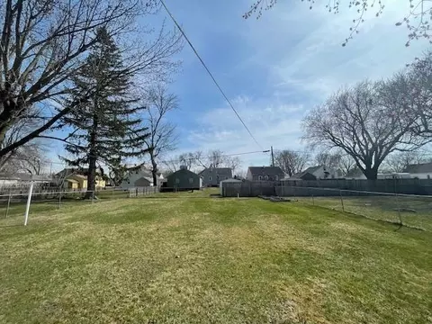 Exterior - 1804 1st Ave NE, Austin, MN 55912 photo 11 of 11