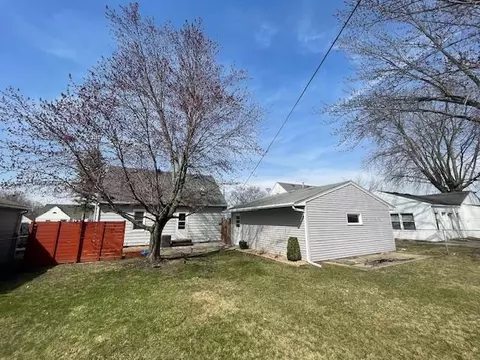 Exterior - 1804 1st Ave NE, Austin, MN 55912 photo 10 of 11