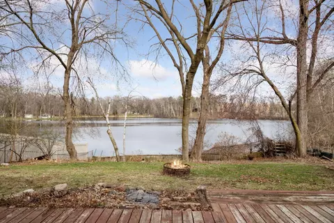 4219 Goodwin Ave N, Oakdale, MN 55128