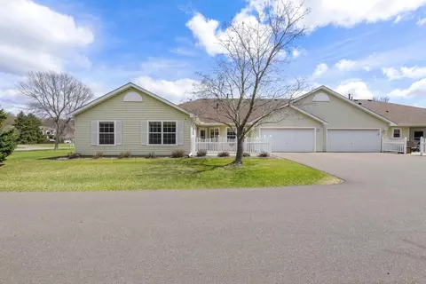 19257 Freeport Ct NW, Elk River, MN 55330