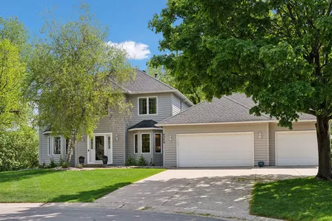 6308 Wessel Ct, Eden Prairie, MN 55346