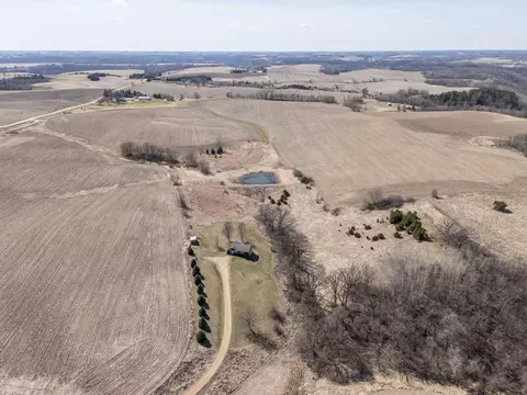 29949 Wiebusch Hill Rd, Lake City, MN 55041
