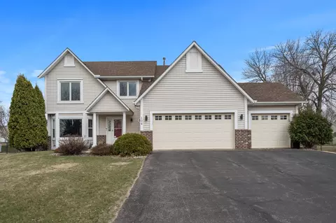 104 Birch Ave NW, Saint Michael, MN 55376