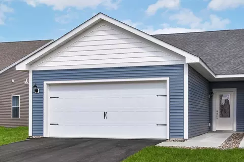 39879 Fallbrook Ave, North Branch, MN 55056