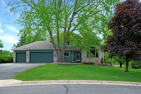 2806 Jasmine Ct, Saint Cloud, MN 56301