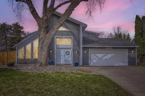 8205 Maryland Rd, Bloomington, MN 55438