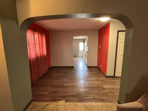 Entry Way - 31 E Snelling Ave, Appleton, MN 56208 photo 1 of 1