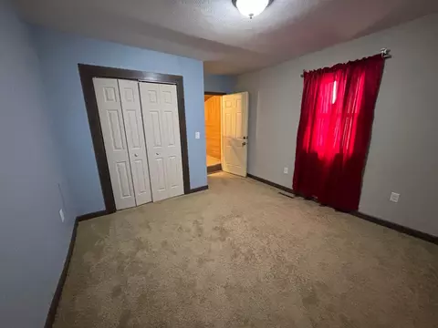 Bedroom - 31 E Snelling Ave, Appleton, MN 56208 photo 1 of 3