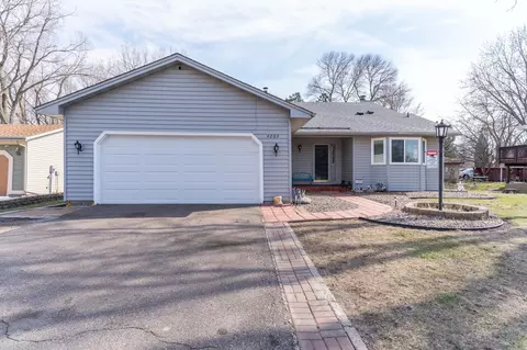 4209 Estate Dr, Brooklyn Park, MN 55443