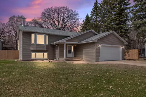 1021 Wall St, Big Lake, MN 55309