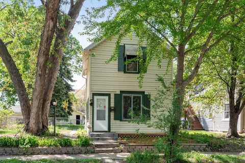 2310 2nd St NE, Minneapolis, MN 55418