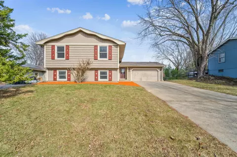 14736 Easter Ave, Apple Valley, MN 55124