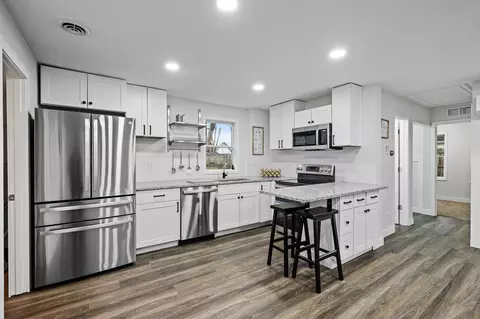 8242 Bloomington Ave S, Bloomington, MN 55425