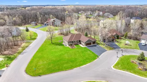 19390 Queen Cir NW, Elk River, MN 55330