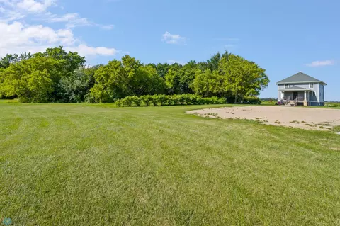 Exterior - 9730 177th Ave SE, Fairmount, ND 58030 photo 5 of 26