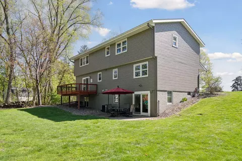 4346 Metcalf Dr, Eagan, MN 55122 photo 33