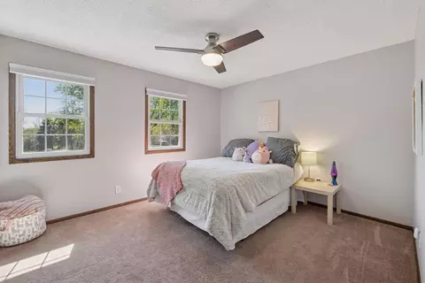 4346 Metcalf Dr, Eagan, MN 55122 photo 20