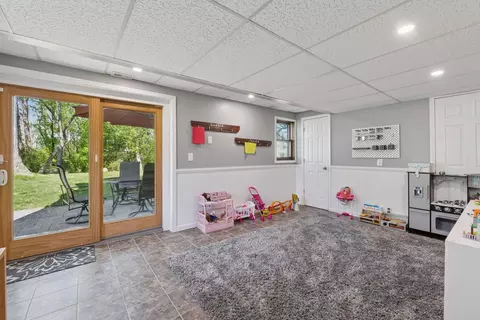 4346 Metcalf Dr, Eagan, MN 55122 photo 25